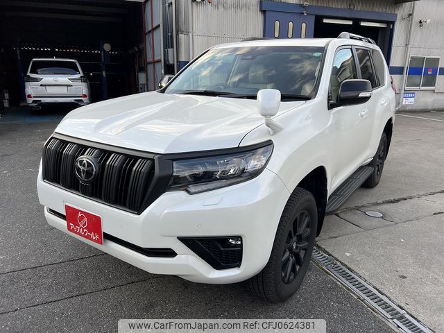 toyota land-cruiser-prado 2024 24342703 image 1