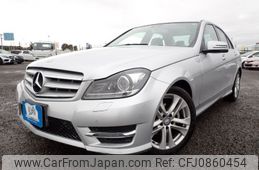 mercedes-benz c-class 2013 N2025020225F-24