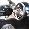 mercedes-benz c-class 2019 CFJ1850187 image 12