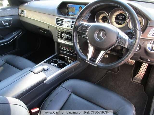 mercedes-benz e-class 2014 quick_quick_RBA-212036C_WDD2120362B028518 image 2