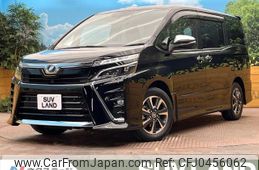 toyota voxy 2019 -TOYOTA--Voxy DBA-ZRR80W--ZRR80-0502900---TOYOTA--Voxy DBA-ZRR80W--ZRR80-0502900-