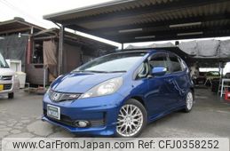 honda fit 2011 GOO_JP_700040370830241023001