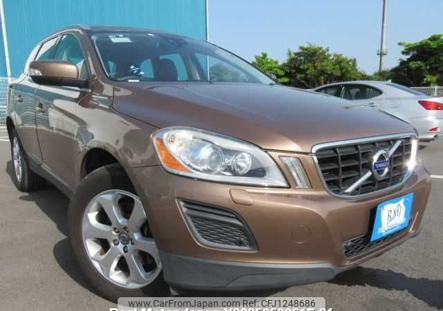 volvo xc60 2010 646828-Y2025050061F-21 image 1