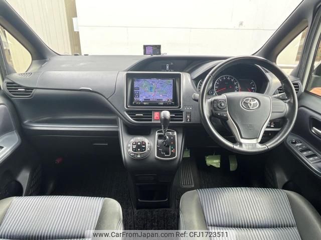 toyota noah 2015 CFJ1723511 image 2
