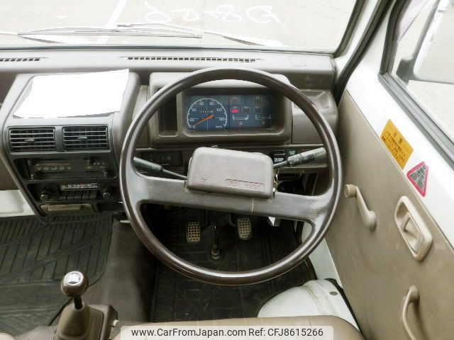 1990 Daihatsu Hijet Truck M-S81P 4WD - Car Price $1,900
