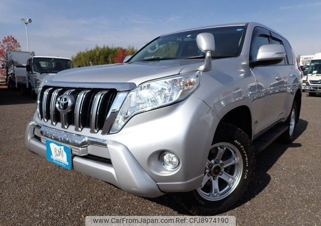 toyota land-cruiser-prado 2017 REALMOTOR_N2022110051F-10 image 1