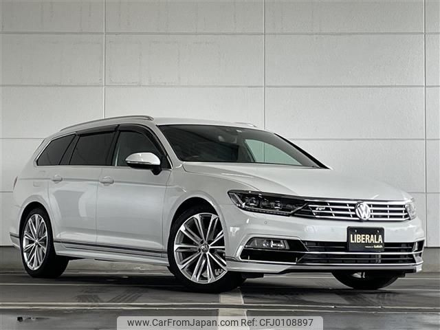 volkswagen passat-variant 2017 -VOLKSWAGEN--VW Passat Variant ABA-3CCHH--WVWZZZ3CZHE153623---VOLKSWAGEN--VW Passat Variant ABA-3CCHH--WVWZZZ3CZHE153623- image 1