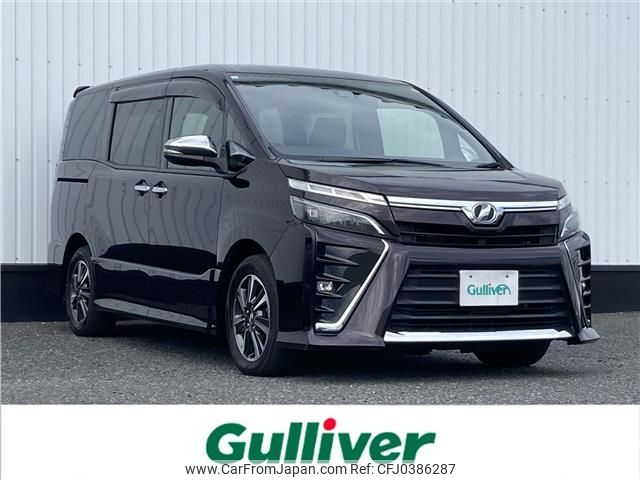 toyota voxy 2018 -TOYOTA--Voxy DBA-ZRR80W--ZRR80-0482159---TOYOTA--Voxy DBA-ZRR80W--ZRR80-0482159- image 1