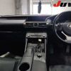 lexus is 2015 CFJ1331958 image 8
