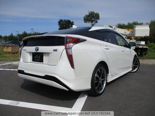 toyota prius 2016 CFJ1783394 image 2