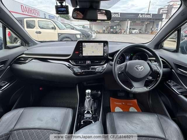 toyota c-hr 2022 CFJ1816521 image 2