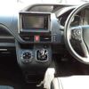 toyota noah 2015 -TOYOTA--Noah DAA-ZWR80G--ZWR80-0134091---TOYOTA--Noah DAA-ZWR80G--ZWR80-0134091- image 14