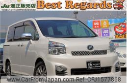 toyota voxy 2013 CFJ1577868