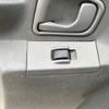 mitsubishi-fuso canter 2000 CFJ1814269 image 22