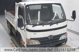 hino dutro 2010 CFJ1615718