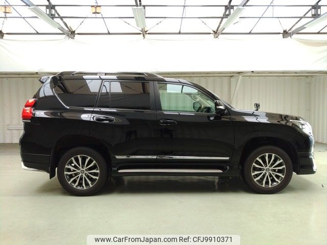 toyota land-cruiser-prado 2020 ENHANCEAUTO_1_ea284328 image 2