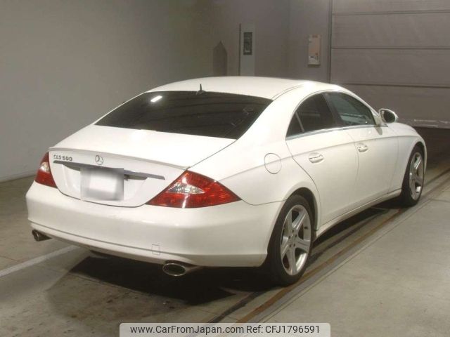 mercedes-benz cls-class 2005 CFJ1796591 image 2