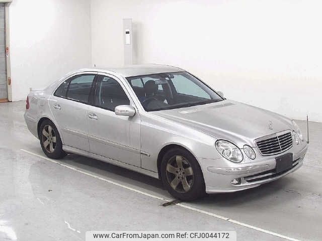 mercedes-benz e-class 2005 -MERCEDES-BENZ--Benz E Class 211056C-2A768527---MERCEDES-BENZ--Benz E Class 211056C-2A768527- image 1