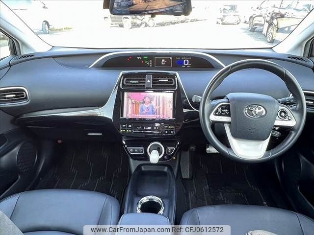 toyota prius 2016 -TOYOTA--Prius DAA-ZVW55--ZVW55-8023532---TOYOTA--Prius DAA-ZVW55--ZVW55-8023532- image 2