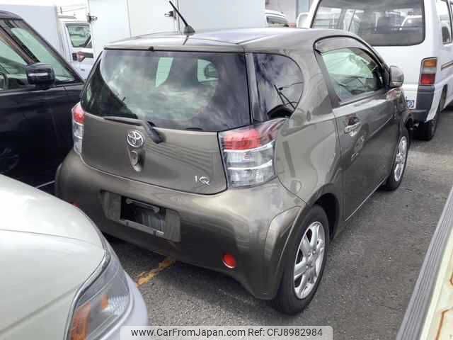 京商 TOYOTA iQ 2009 (No.JC60001YL) 2009 Toyota Iq DBA-KGJ10 2WD - Car Price $2,172