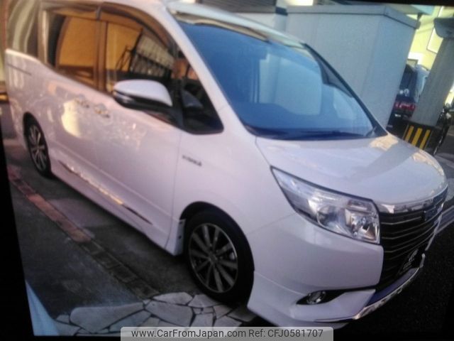 toyota noah 2015 -TOYOTA--Noah DAA-ZWR80G--ZWR80-0134533---TOYOTA--Noah DAA-ZWR80G--ZWR80-0134533- image 1