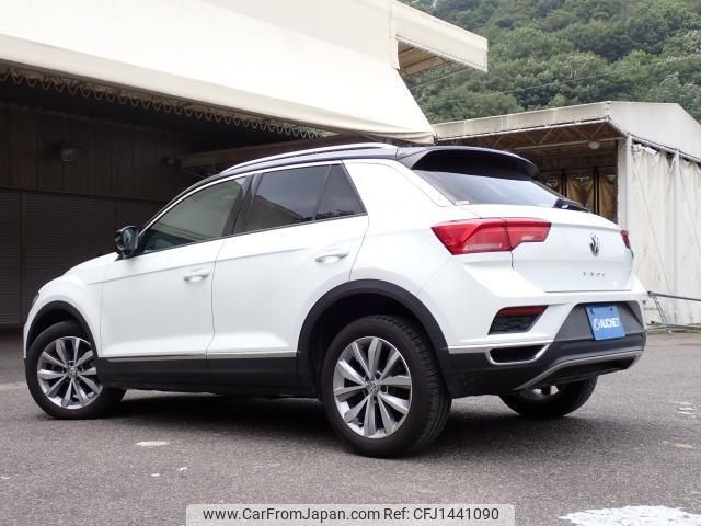volkswagen t-roc 2020 quick_quick_3DA-A1DFF_WVGZZZA1ZLV129678 image 2