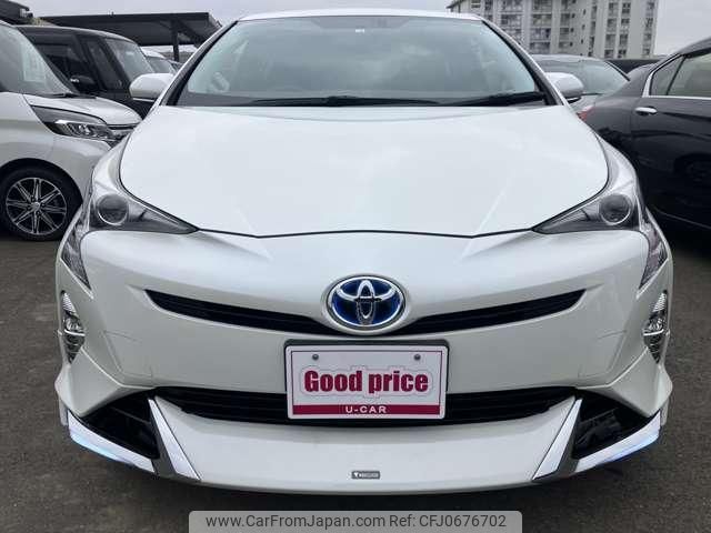 toyota prius 2016 quick_quick_DAA-ZVW55_ZVW55-8014257 image 2