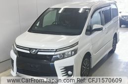 toyota voxy 2014 CFJ1570609