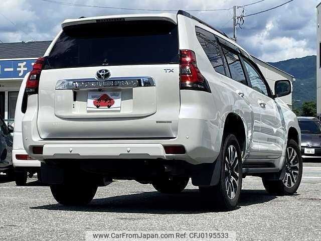 toyota land-cruiser-prado 2022 504928-924001 image 2