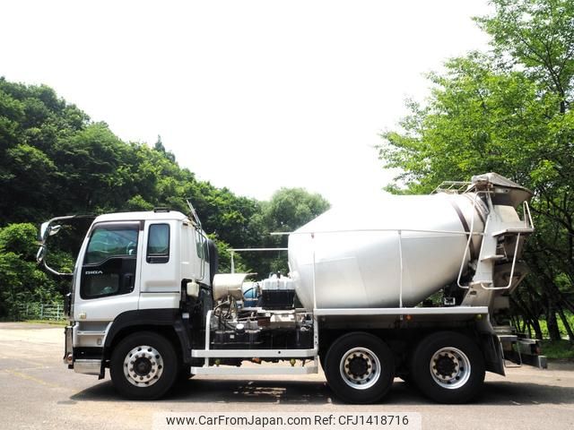 isuzu giga 2012 CFJ1418716 image 2