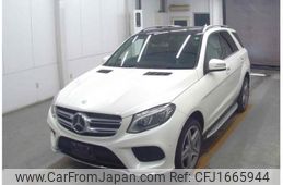 mercedes-benz gle-class 2017 CFJ1665944