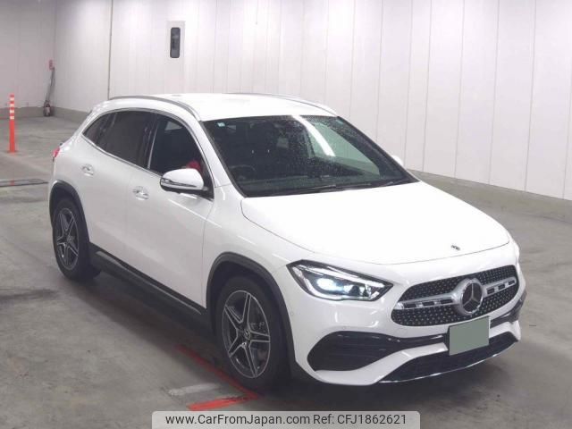 mercedes-benz gla-class 2020 CFJ1862621 image 1