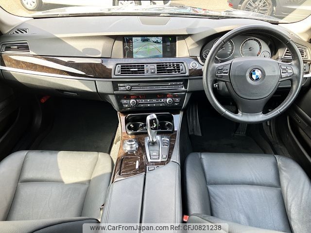 bmw 5-series 2012 -BMW--BMW 5 Series DBA-MT25--WBAMT52050C898240---BMW--BMW 5 Series DBA-MT25--WBAMT52050C898240- image 2