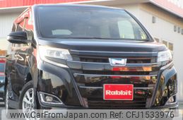 toyota noah 2017 CFJ1533976