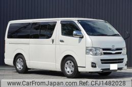 toyota hiace-van 2011 CFJ1482028