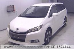 toyota wish 2013 CFJ1574144