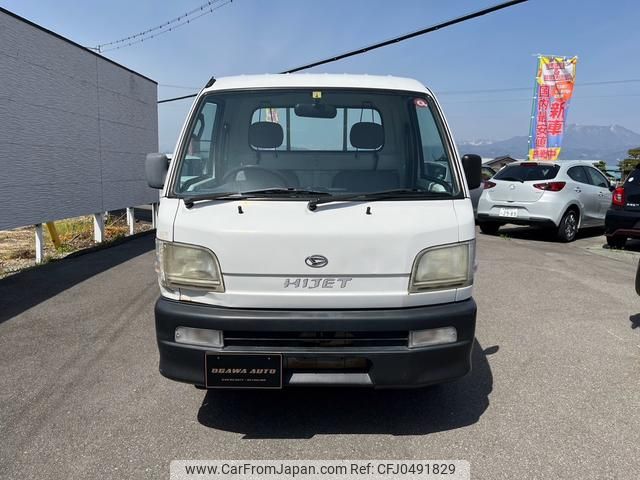 daihatsu hijet-truck 1999 5c6c90aea1682a34ed422d66e1885d2d image 2