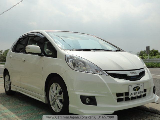 honda fit 2011 CFJ1657390 image 1