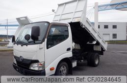 hino dutro 2011 GOO_NET_EXCHANGE_1020315A30241004W001