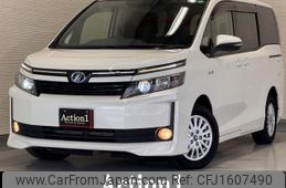 toyota voxy 2014 CFJ1607490