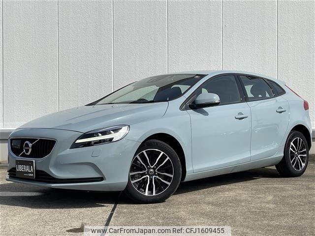 volvo v40 2018 CFJ1609455 image 1
