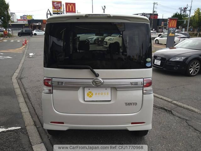 daihatsu tanto 2011 CFJ1770968 image 2