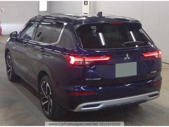 mitsubishi outlander-phev 2022 CFJ1810230 image 2