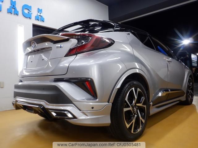 toyota c-hr 2017 -TOYOTA--C-HR ZYX10--2093288---TOYOTA--C-HR ZYX10--2093288- image 2