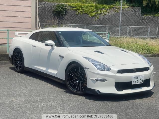 nissan gt-r 2024 quick_quick_R35_R35-161219 image 1