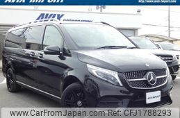 mercedes-benz v-class 2023 CFJ1788293
