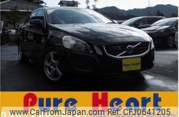 volvo v60 2013 -VOLVO 【滋賀 301ﾁ8662】--Volvo V60 FB4164T--YV1FW485BD1129381---VOLVO 【滋賀 301ﾁ8662】--Volvo V60 FB4164T--YV1FW485BD1129381-