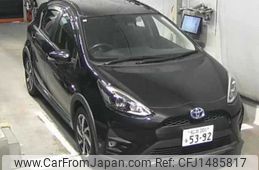 toyota aqua 2017 CFJ1485817