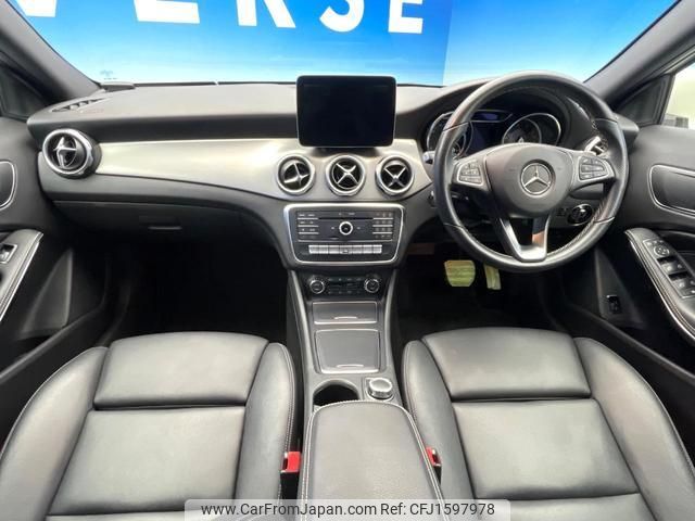 mercedes-benz gla-class 2017 CFJ1597978 image 2