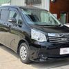 toyota noah 2013 CFJ1575172 image 12